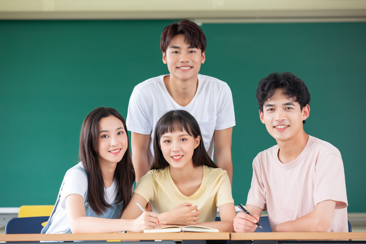 四川华新现代汽车职业学院好不好,学校怎么样?