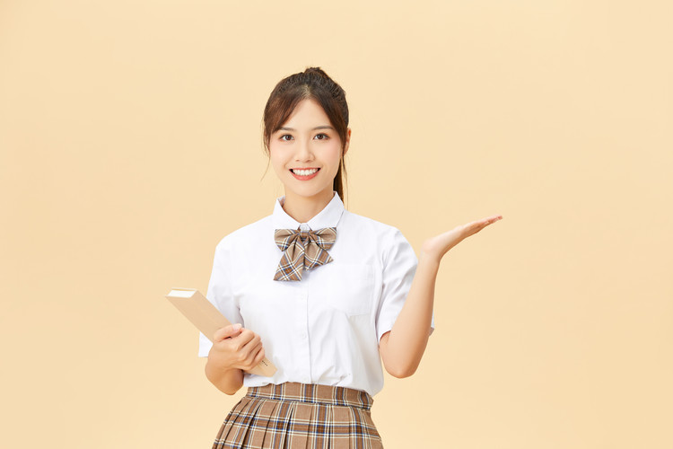 成都市龙泉驿区公办五年制大专学校